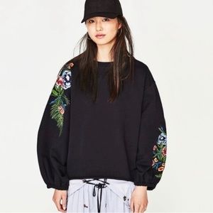 Zara embroidered black pullover sweatshirt